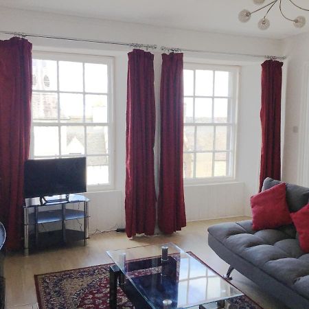 Shoreline 2 Bedroom Dunbar Serviced Apartment Екстериор снимка