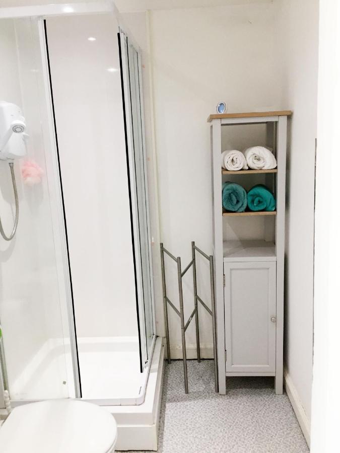 Shoreline 2 Bedroom Dunbar Serviced Apartment Екстериор снимка